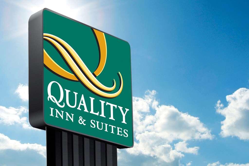 Quality Inn & Suites Jackson Exterior foto